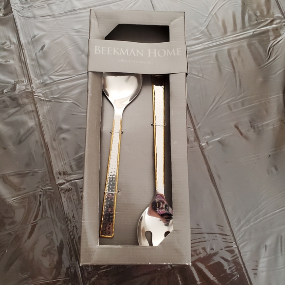 Beekman Home Kitchen Beekman Home 2 Pc Serving Set Poshmark